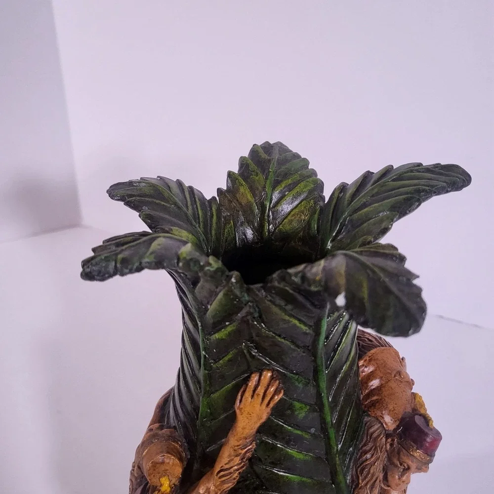 Cedar‎ Creek Collection 3D Palm Leaf Monkey & Banana Resin Vase - Tropical Decor